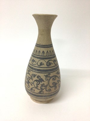 Lot 134 - Antique, possibly 15th/16th century, Thai Kalong vase