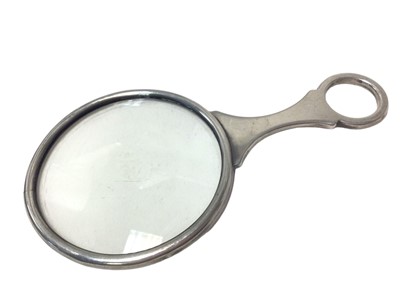 Lot 251 - 1920s silver magnifying glass
