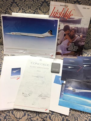Lot 581 - Folder containing mixed Concorde memrobelia