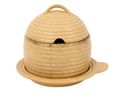 Lot 158 - Wedgwood glazed caneware skeep shaped honey pot and cover, circa 1800