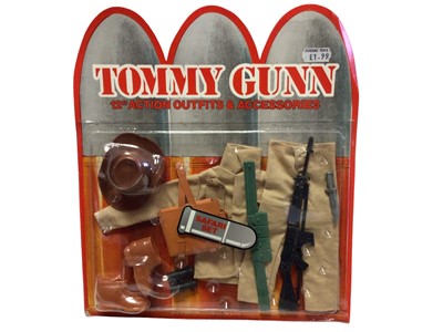 Lot 40 - Zodiac Toys Tommy Gunn Outfits & Accessories including Safari Set, S.A.S. Bomb Disposal (card nibbled)  & Armoury Pens (x2), all on card with blister packs (4)
