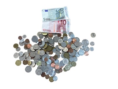 Lot 510 - World - Mixed Kiloware to include Euro banknotes to the value of €15 & coinage (Qty)