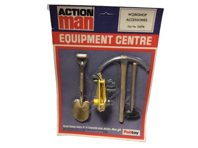 Lot 49 - Palitoy Action Man Equipment Centre Workshop Accessories, on vacuum pack cards (5)