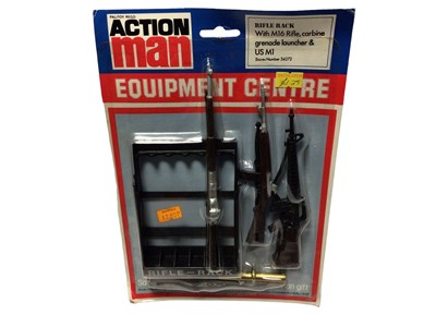 Lot 51 - Palitoy Action Man Equipment Centre Rifle Rack No.34272, American M16 No.34277 & Small Arms No.34276 (x2), all on card (4)