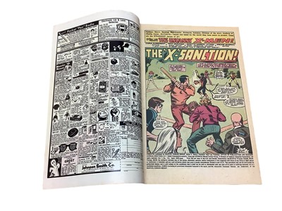 Lot 20 - Marvel Comics X-Men #109 & 110 (1978) (UK Price Variant) - First appearance of Vindicator (aka Guardian, called Weapon Alpha here - Alpha Flight)  Phoenix joins the X-Men, Warhawk appearance.