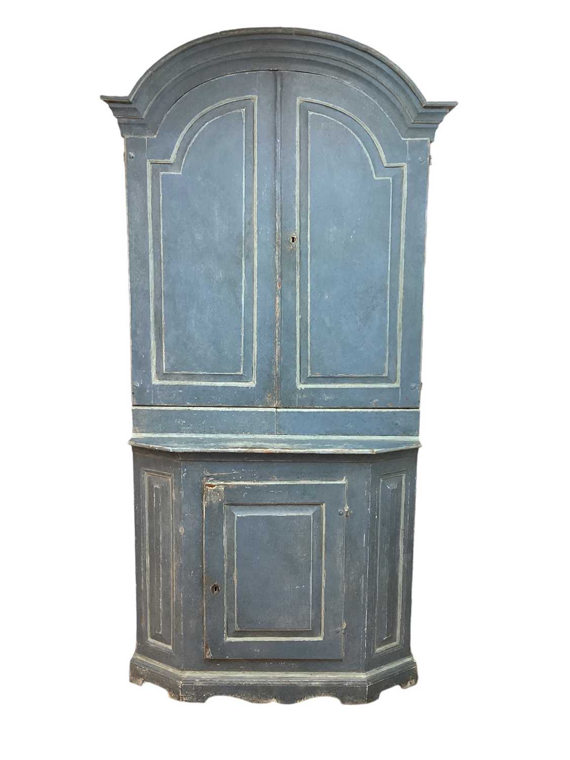 Lot 1501 - Swedish cupboard c1760-1780