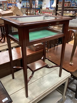 Lot 1294 - Edwardian-style inlaid mahogany display table with hinged glazed top, on taper legs 58cm