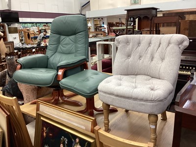 Lot 1332 - Modern leather swivel armchair, matching stool and buttoned easy chair (3)