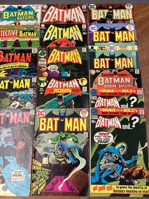 Lot 63 - DC Comics Batman #188 #216 #217 #221 #224 #229 #230 #252 #253 #264 #268 (1966/75) (American Price Variant) First appearance of The Eraser in issue #188 together with Detective Comics #355 #395 #396...