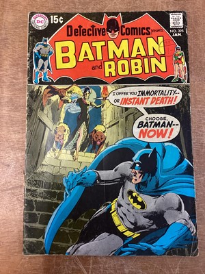 Lot 63 - DC Comics Batman #188 #216 #217 #221 #224 #229 #230 #252 #253 #264 #268 (1966/75) (American Price Variant) First appearance of The Eraser in issue #188 together with Detective Comics #355 #395 #396...