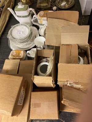 Lot 210 - Collection of boxed Royal Worcester Evesham pattern tablewares, and Part tea set of Doulton Rondelay, unused - as new