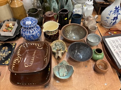 Lot 508 - Two slip ware dishes together with various studio pottery pieces.