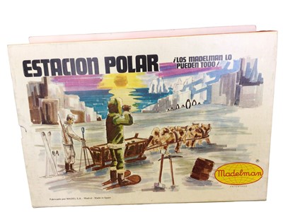 Lot 153 - Madelman (1977-1983) Estacion Polar Super Equipo with two 6 1/2" action figures, in window box Ref: 804 (1)