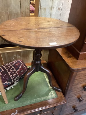 Lot 1394 - 19th century mahogany tripod wine table