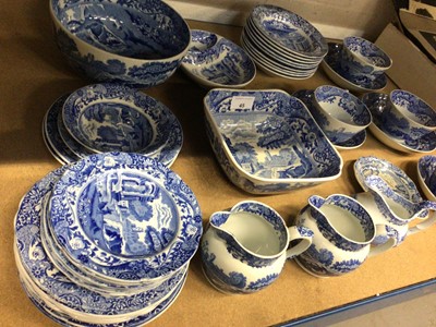 Lot 45 - Group of Spode Italian tea and dinner ware