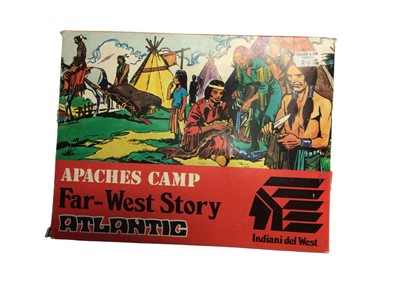 Lot 160 - Atlantic 1:32 Scale Davy Crockett No. 1205, Kit Carson No.1208, U.S.Camp No.1207, Buffalo Bill No.1202, Apaches Camp No.1206 & Sioux's Camp No.1212 & Sioux No.1209 (7)