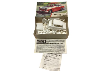 Lot 188 - Airfix 1:32 Scale Red Stripe Classic Cars including Triumph Herald, boxed, MG1100 Saloon (x2) & Morris Mini Minor, with card hanger & bag, plus others  (8 total)