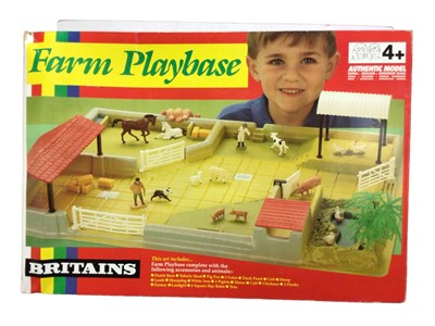 Lot 211 - Britains Farm Playset incomplete, boxed (crumpled one end) No.4713 (1)