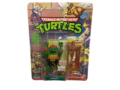 Lot 304 - Playmates Bandai Teenage Mutant Hero Turtles (1988-1989) Raphael 5" action figure, on unpunched card with bubblepack No. 5003 (1)