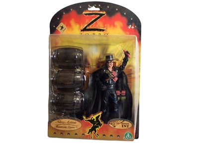 Lot 272 - Giochi Preziosi (France c2004) Zorro 5" action figures including Swords Ablaze, Spy & Munitions (complete trilogy), all on punched card with bubble pack (3)