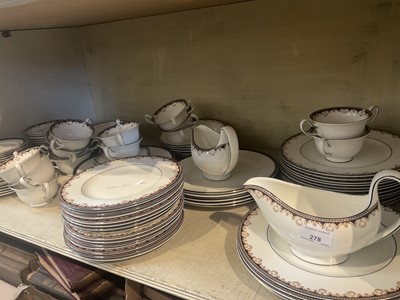 Lot 278 - Extensive service of Wedgwood Medici pattern tablewares