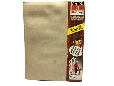 Lot 244 - Palitoy Action Man (1970-1983) Parachute Regiment, in locker box packaging No.34301 (1)