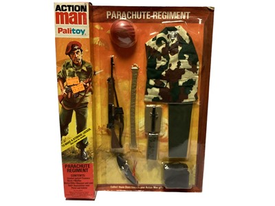 Lot 245 - Palitoy Action Man (1970-1983) Parachute Regiment, in locker box packaging No.34301 (1)