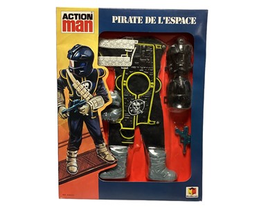 Lot 238 - Miro-Meccano Action Man (1980's) Pirate de L'Espace No.534422 & Patrouilleur No.534421, boxed (2)