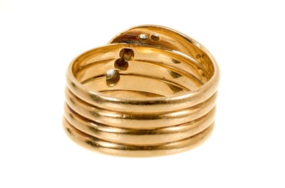 Lot 531 - Antique 18ct gold and diamond snake ring