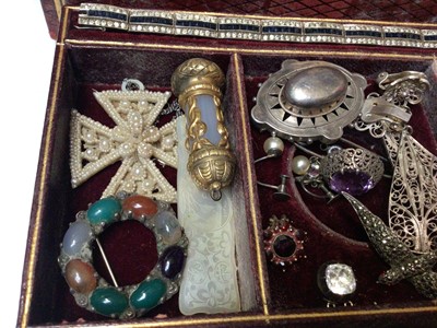 Lot 176 - Victorian jewellery box containing antique and vintage jewellery