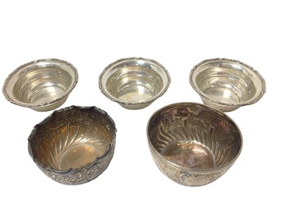 Lot 273 - Two late Victorian silver bowls and a set of three Continental silver bowls