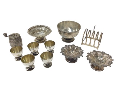 Lot 275 - Silver toast rack, pepper grinder, pair of pedestal dishes and other items