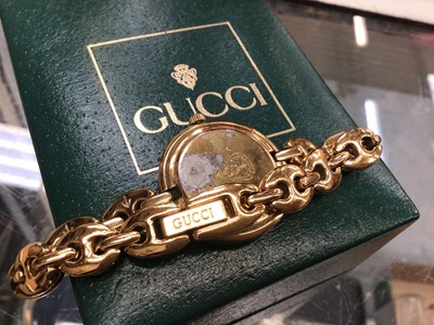 Lot 134 - Gucci gold plated ladies wristwatch with interchangeable bezels, boxed, together with a group of other wristwatches