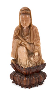 Lot 922 - A fine quality Chinese carved soapstone figure of Guanyin, probably Qianlong period