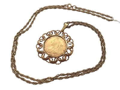 Lot 28 - Victorian gold full sovereign, 1899, in 9ct gold mount on 9ct gold chain