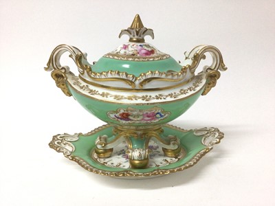 Lot 117 - 19th century English porcelain tureen and stand