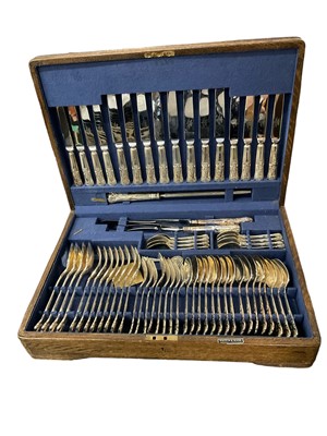 Lot 148 - Mappin & Webb canteen of silver plated Kings pattern cutlery and flatware in fitted oak case