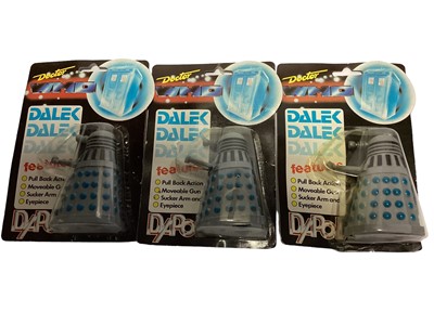 Lot 56 - Dapol (c1987) Doctor Who Dalek Grey & Blue, all on card (early version) with bubblepack (3)