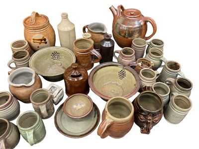 Lot 142 - Studio pottery collection