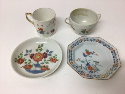 Lot 171 - 18th century Italian porcelain saucer, painted in Chinese style, a two handled bowl, an octagonal small dish and a Derby coffee can