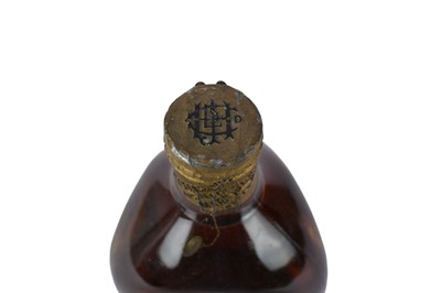 Lot 24 - One bottle, Dimple Haig Whisky, circa late 1950s