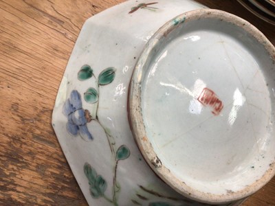 Lot 12 - Chinese Canton plates and a Chinese octagonal shallow bowl