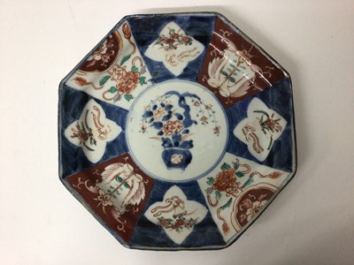 Lot 104 - Japanese Imari octagonal dish