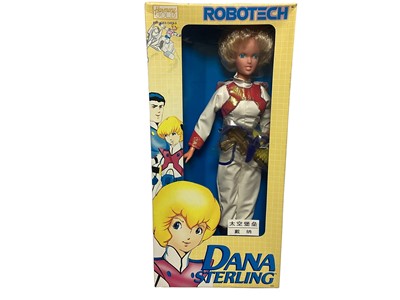 Lot 102 - Harmony Gold (1980's) Robotech 11 1/2" Doll Dana Sterling, in window box No.5103 (1)