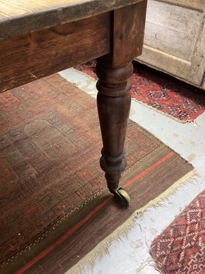 Lot 1627 - Late 19th century kitchen table