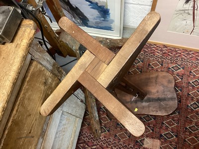 Lot 1690 - Small mahogany arts and crafts wine table