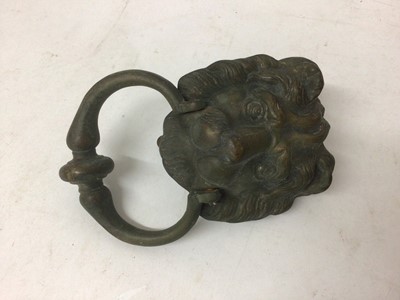 Lot 819 - Heavy cast lion's head door knocker