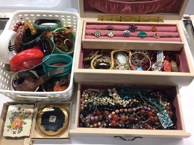 Lot 1084 - Jewellery box containing costume jewellery, brooches, various beads, bangles, rings and wristwatches