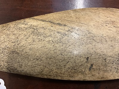 Lot 947 - Māori whale bone club (patu parāoa)