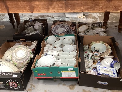 Lot 252 - Lot Victorian and later decorated china, teaware  and glassware